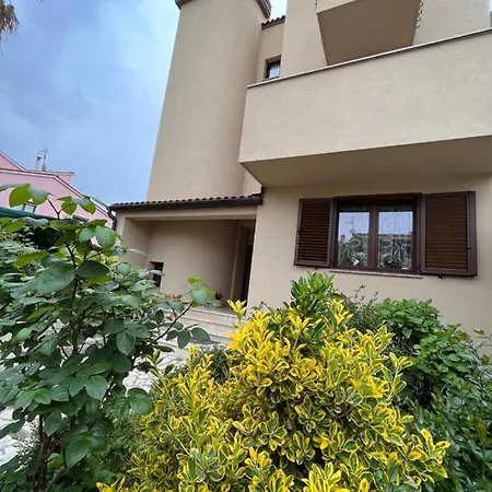 Quiet Apartment-Free Parking Rovinj Exterior foto