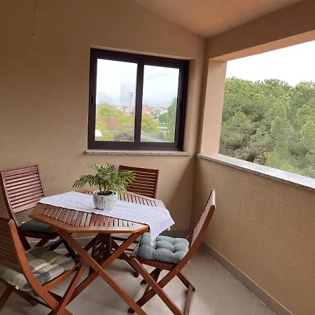 Quiet Apartment-Free Parking Rovinj Exterior foto