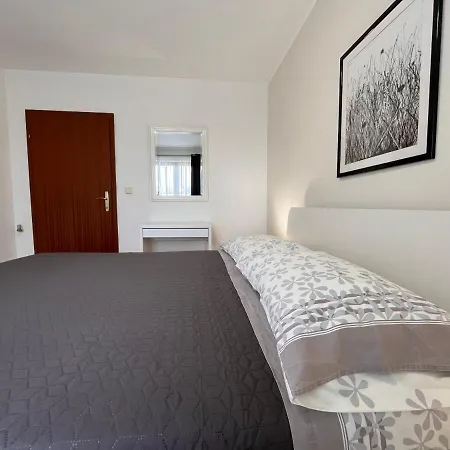 Quiet Apartment-Free Parking Rovinj Exterior foto
