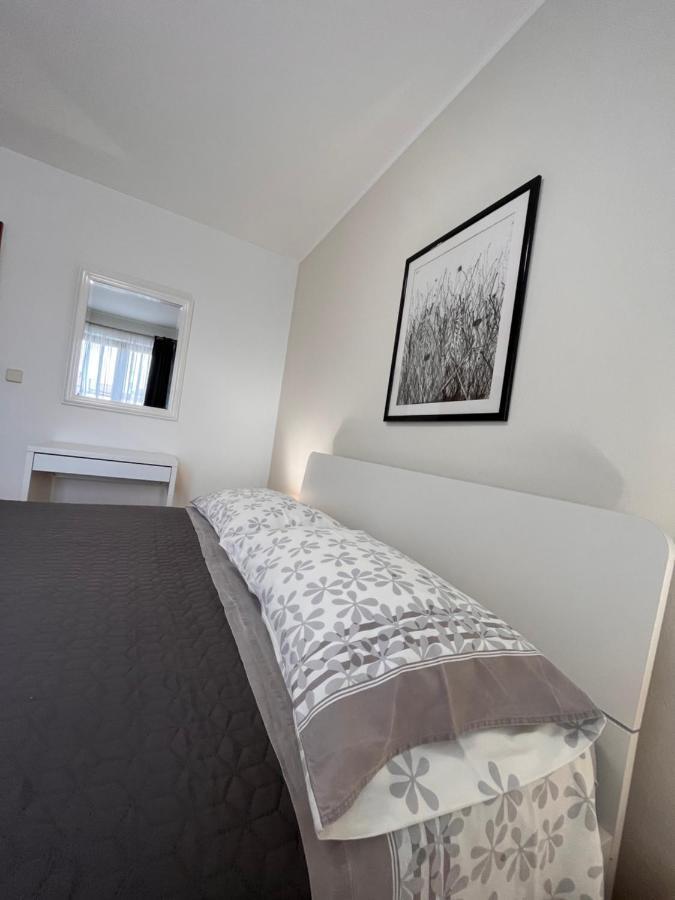 Quiet Apartment-Free Parking Apartment